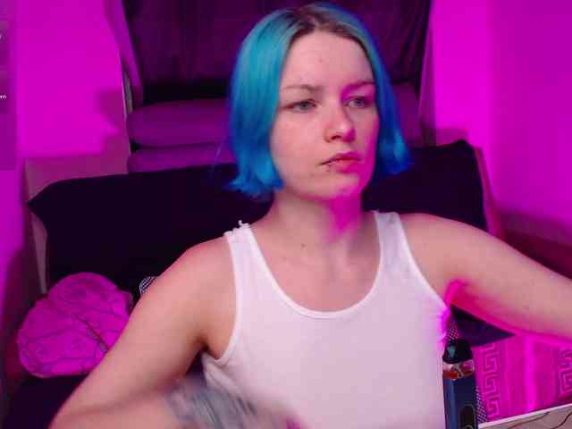 CherryNight666 webcam