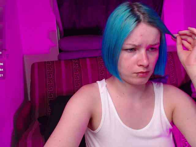 CherryNight666 webcam