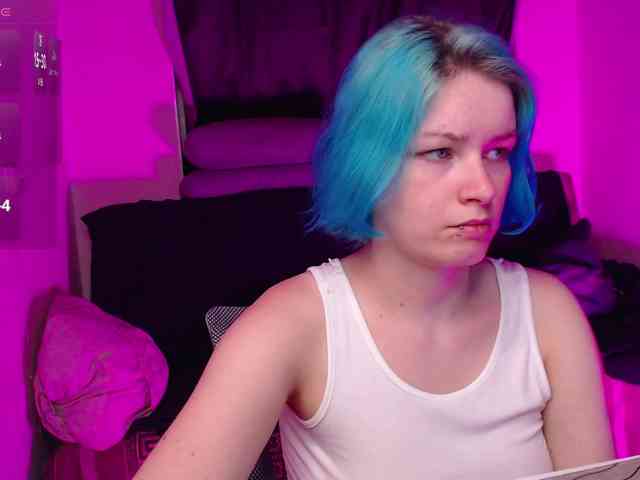 CherryNight666 webcam