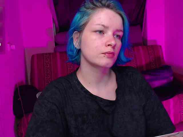 CherryNight666 webcam