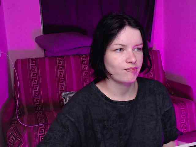 CherryNight666 webcam