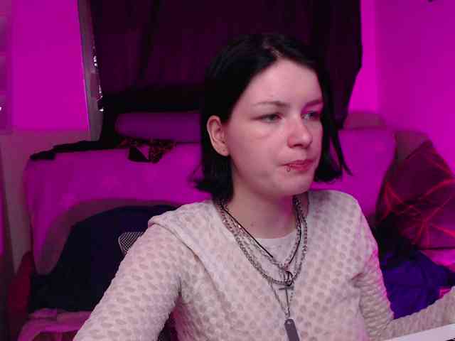 CherryNight666 webcam
