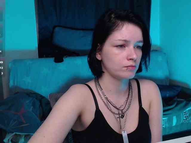 CherryNight666 webcam