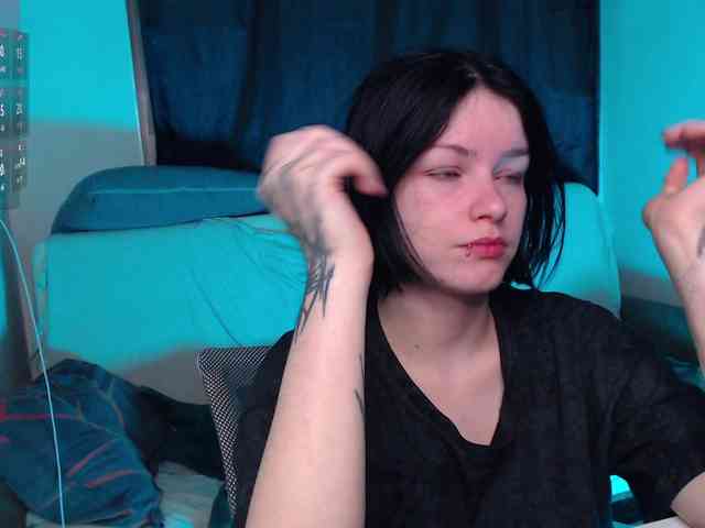 CherryNight666 webcam