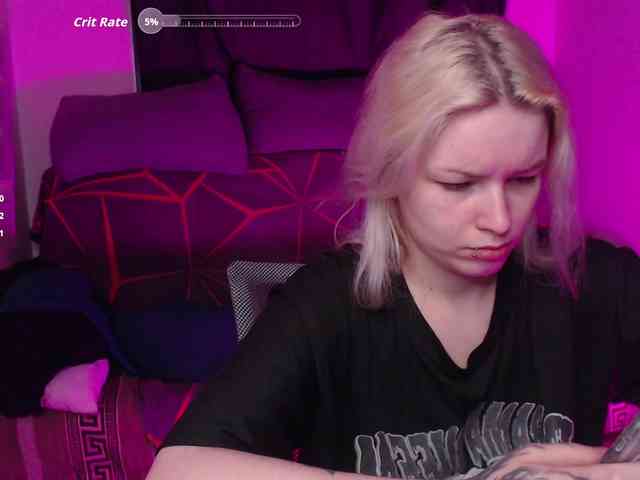 CherryNight666 webcam