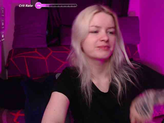 CherryNight666 webcam