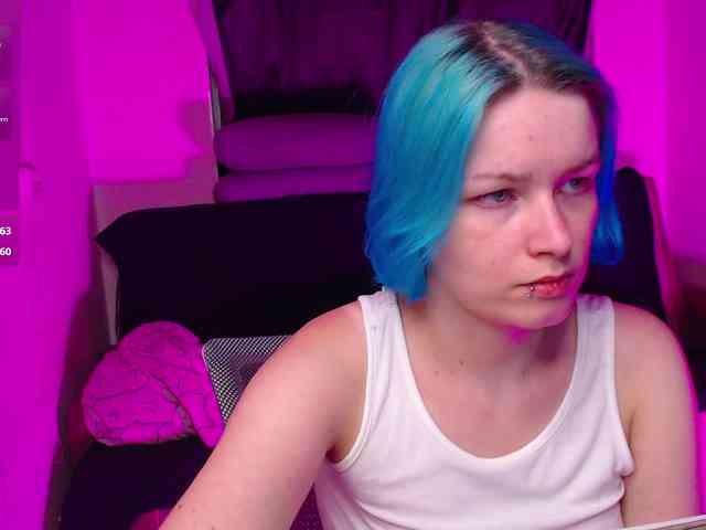 CherryNight666 webcam