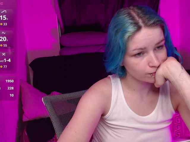 CherryNight666 webcam