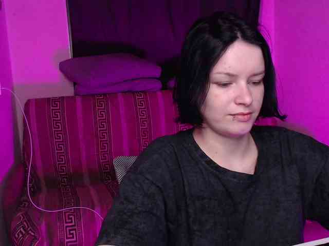 CherryNight666 webcam