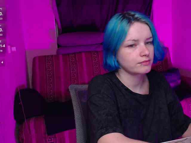 CherryNight666 webcam