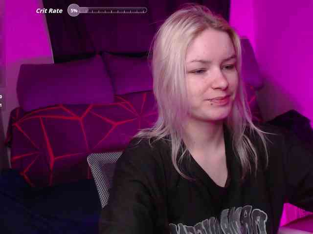 CherryNight666 webcam