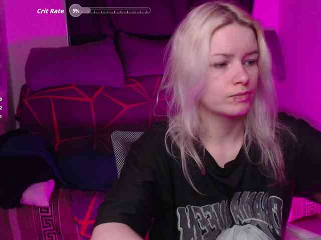CherryNight666 webcam