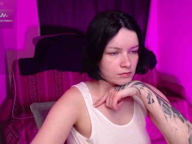 CherryNight666 webcam