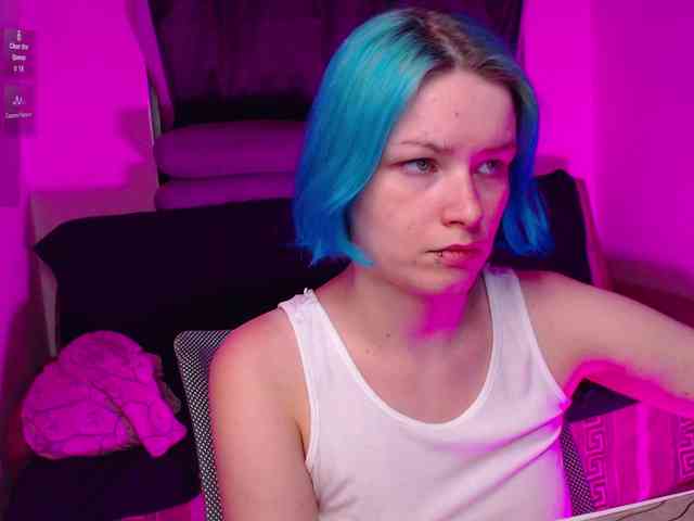 CherryNight666 webcam