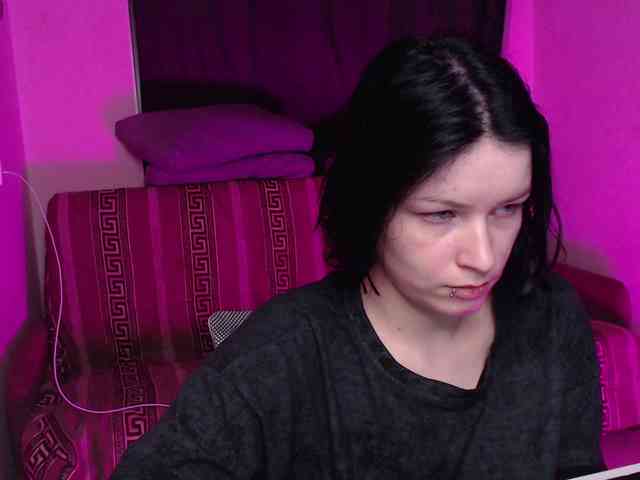 CherryNight666 webcam
