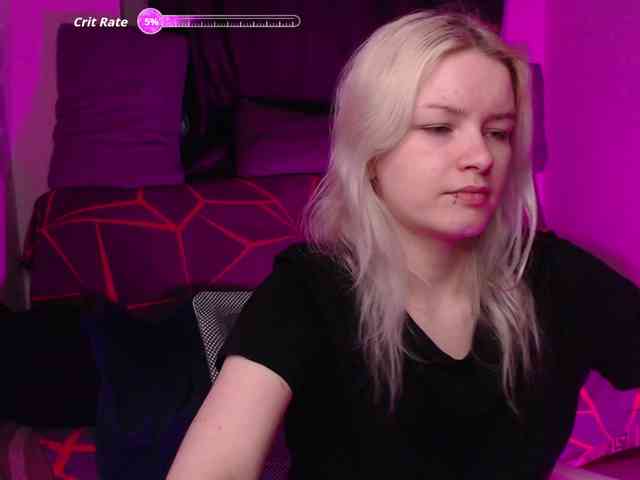 CherryNight666 webcam