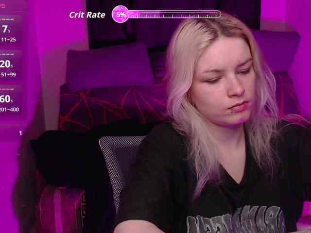 CherryNight666 webcam