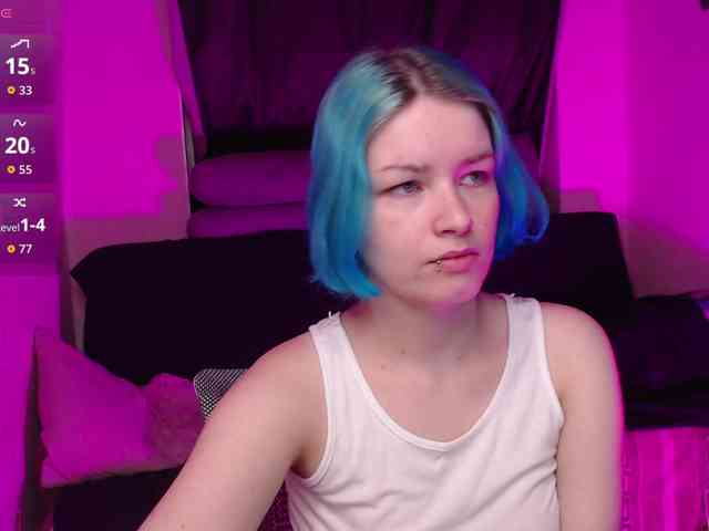 CherryNight666 webcam