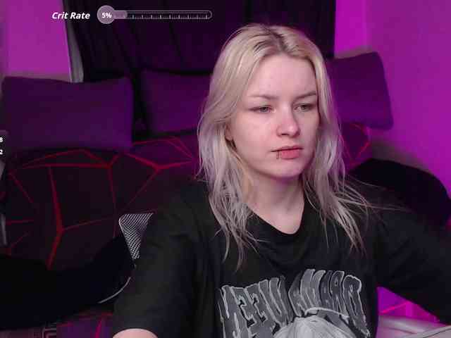 CherryNight666 webcam