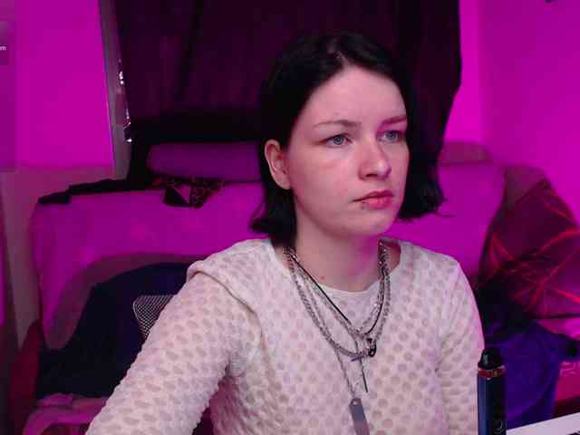 CherryNight666 webcam