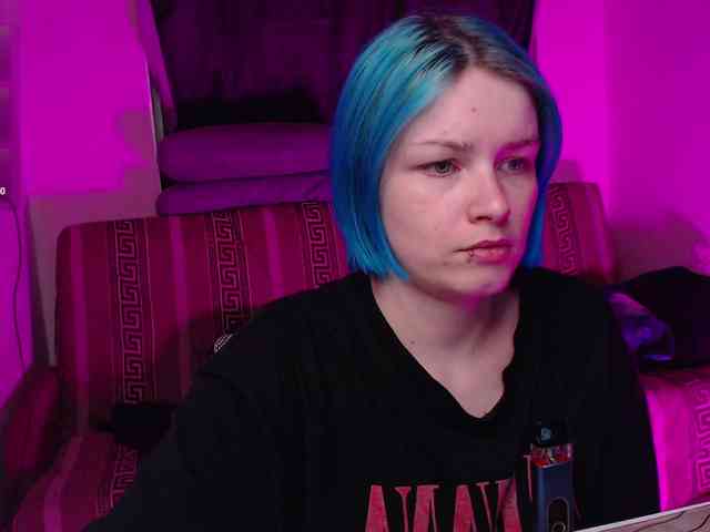 CherryNight666 webcam