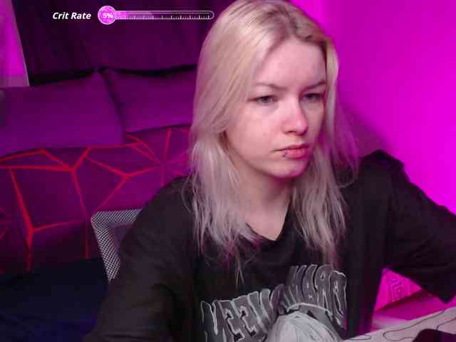 CherryNight666 webcam