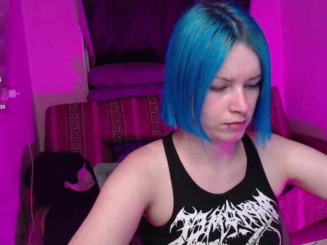 CherryNight666 webcam