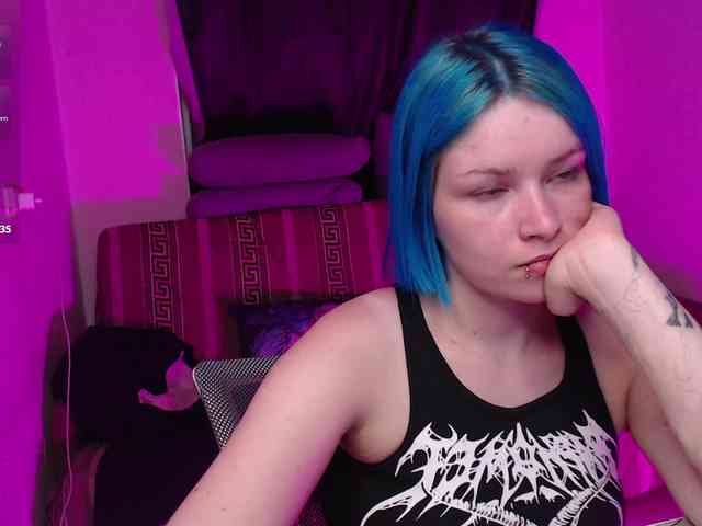 CherryNight666 webcam