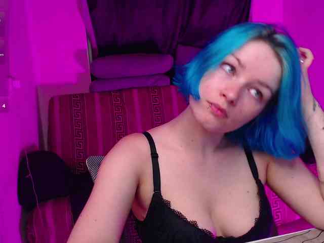 CherryNight666 webcam