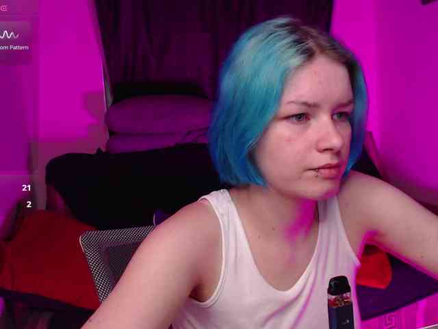 CherryNight666 webcam