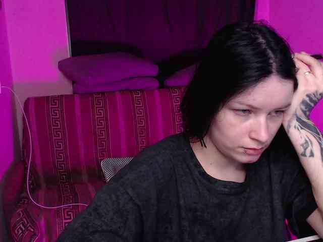 CherryNight666 webcam