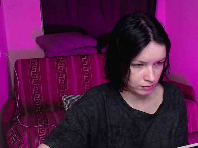 CherryNight666 webcam