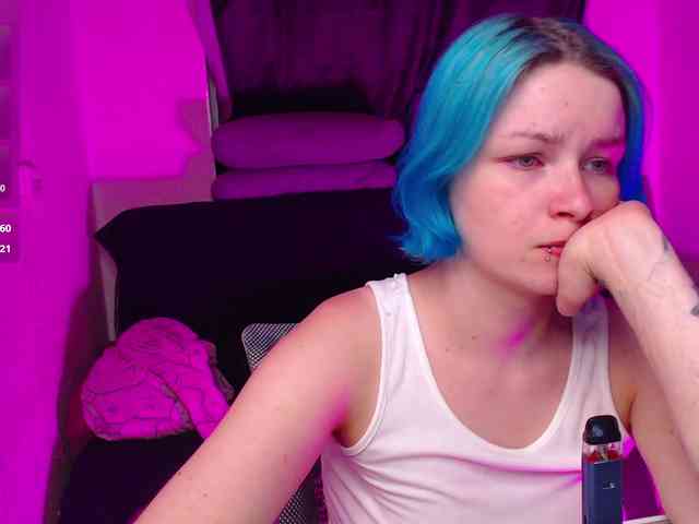 CherryNight666 webcam