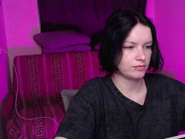 CherryNight666 webcam