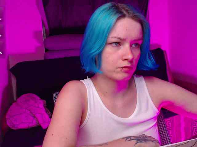 CherryNight666 webcam