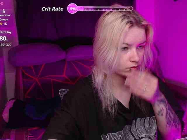 CherryNight666 webcam
