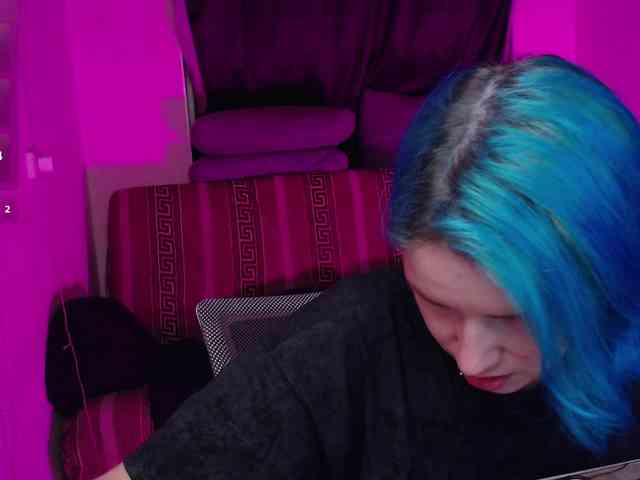 CherryNight666 webcam