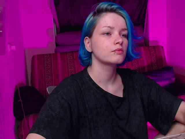 CherryNight666 webcam