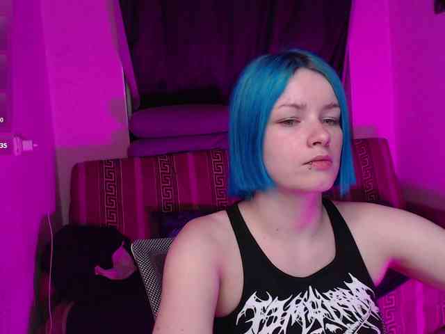 CherryNight666 webcam