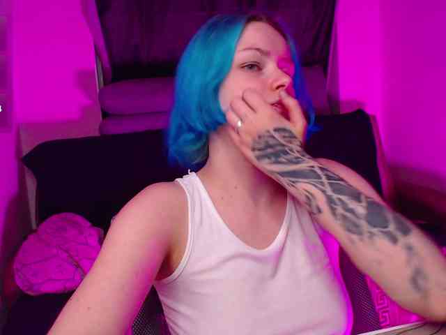 CherryNight666 webcam