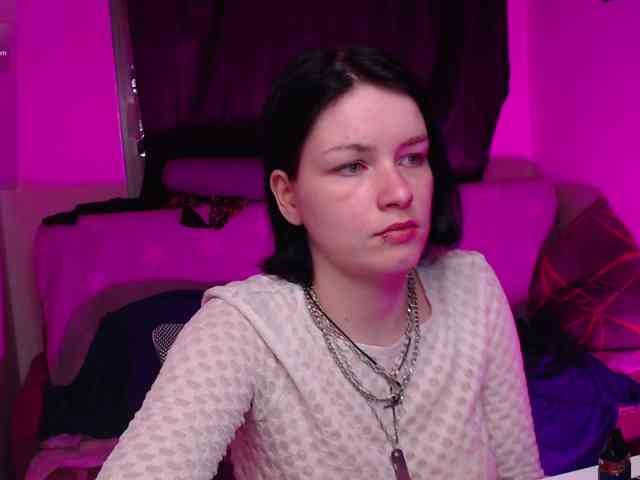 CherryNight666 webcam