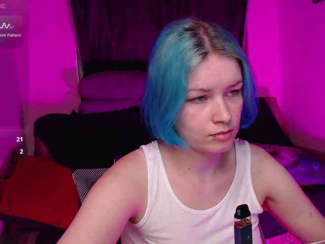 CherryNight666 webcam