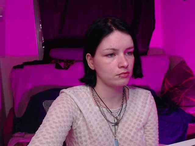 CherryNight666 webcam