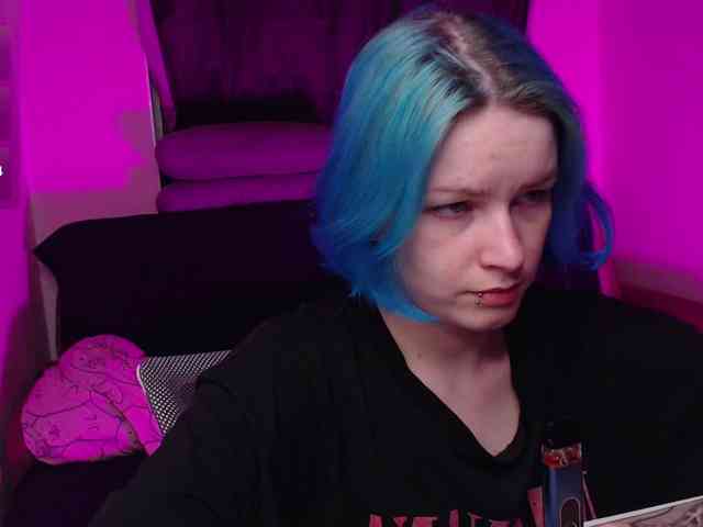 CherryNight666 webcam