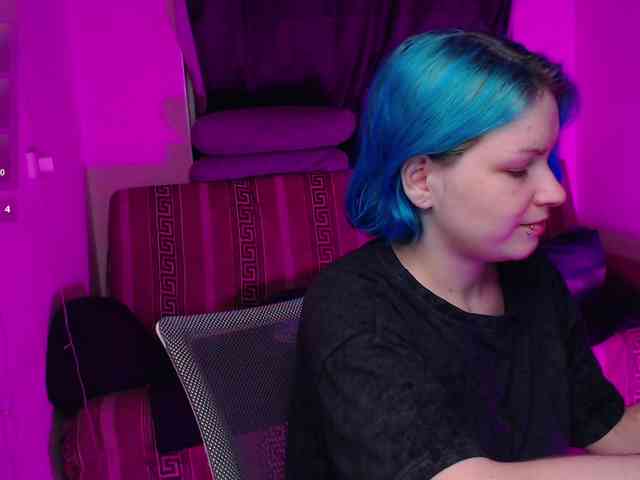 CherryNight666 webcam