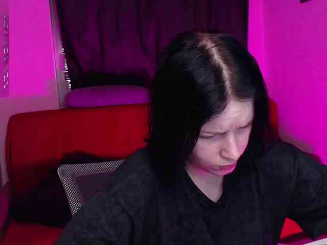 CherryNight666 webcam