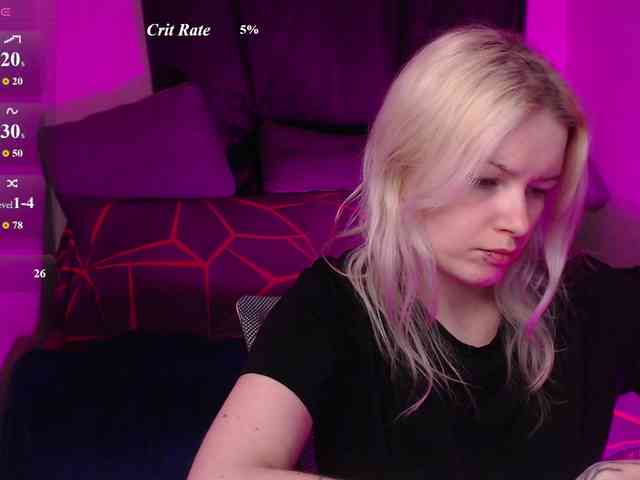 CherryNight666 webcam