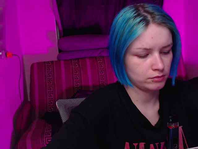 CherryNight666 webcam