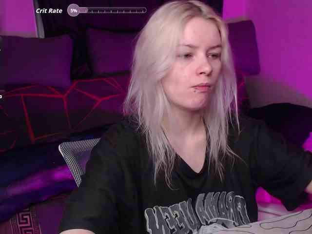 CherryNight666 webcam