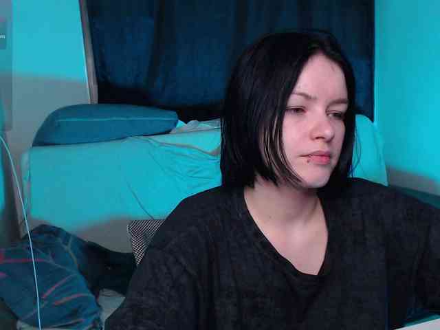 CherryNight666 webcam